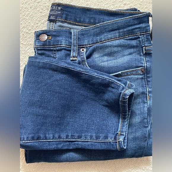 *EUC* J. Crew Factory 9” High Rise Button Front Fly Jean in Windward Wash / 31P - Picture 8 of 10